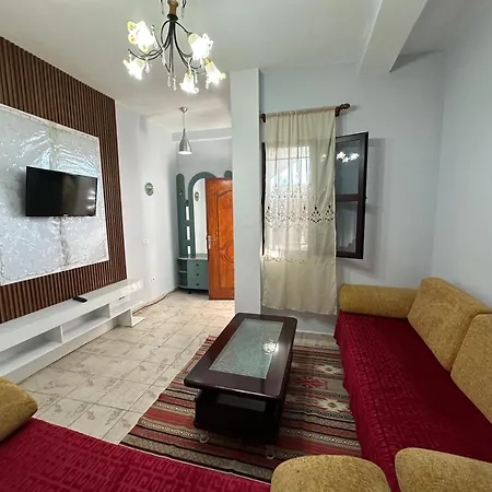 Guest house Olive Garden House 2 Bedroom Retreat *
