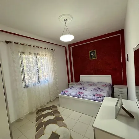 Olive Garden House 2 Bedroom Retreat דורס