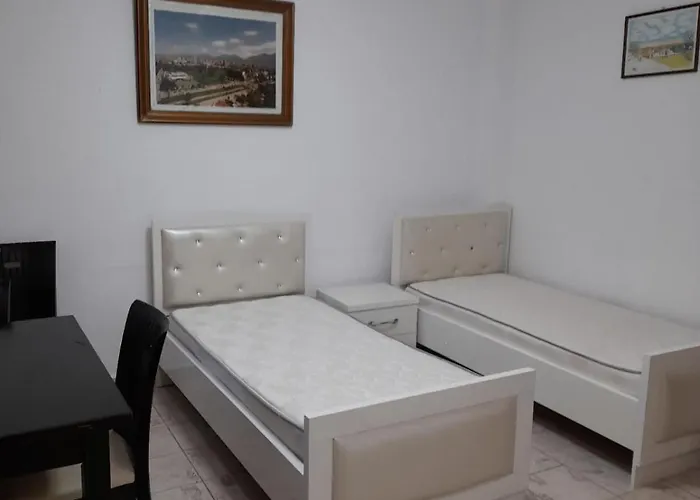 Olive Garden House 2 Bedroom Retreat דורס