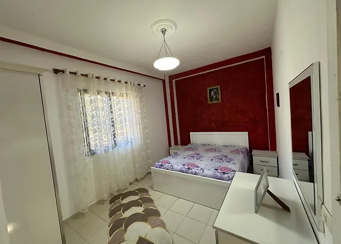 Olive Garden House 2 Bedroom Retreat דורס